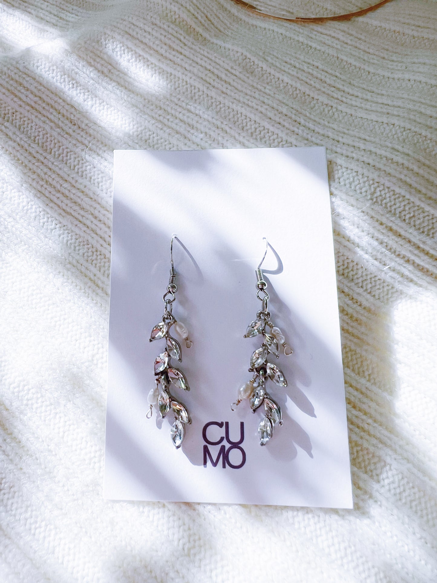 Only One Project -  Silver Tassel Leaves Pearl Earrings (Sold Out)