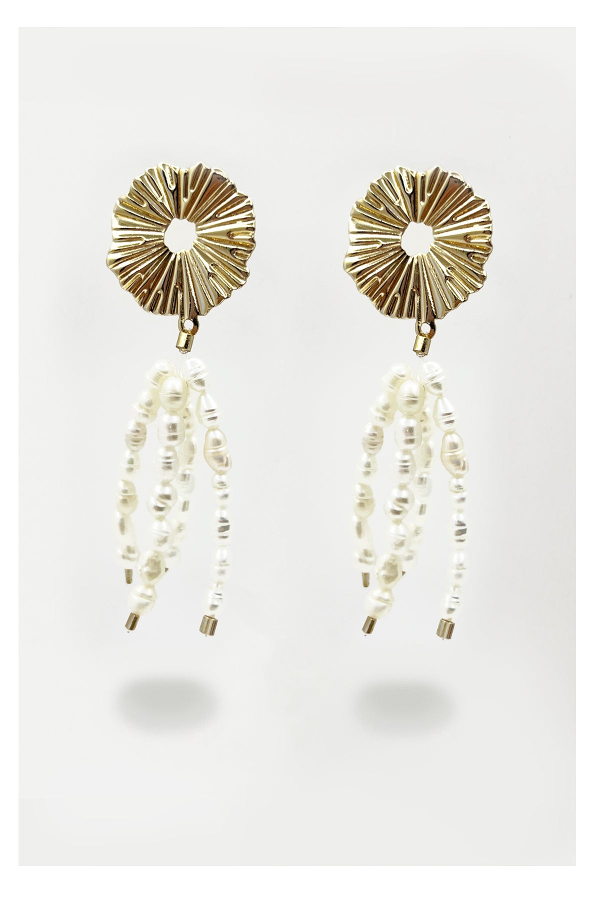 Pearl Pearl!- Golden Flower Pearl Tassels Earrings