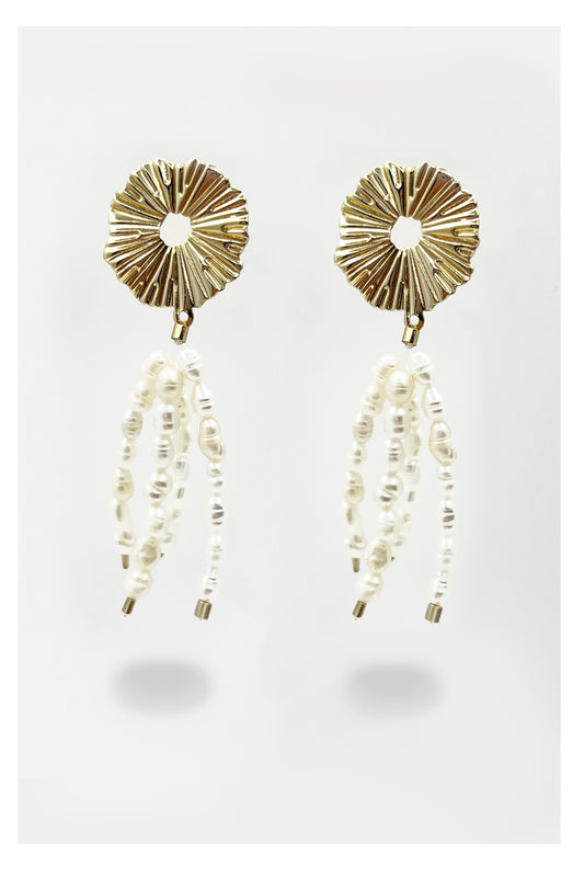 Pearl Pearl!- Golden Flower Pearl Tassels Earrings