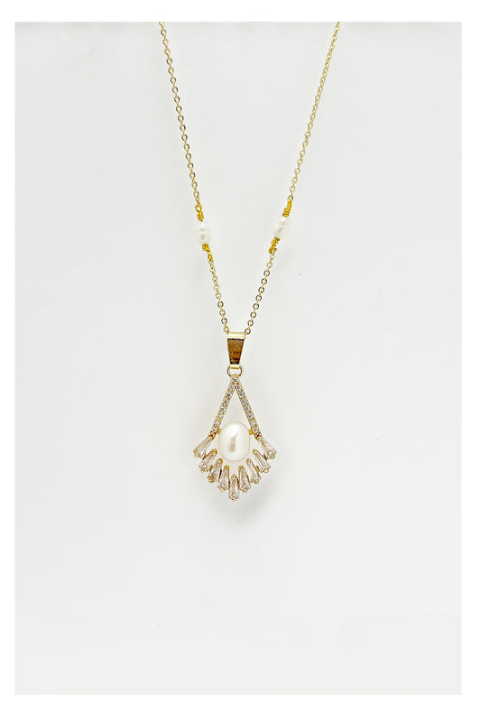 Pearl Pearl! -   The Angel's Tear Zircon Pearl Short Necklace