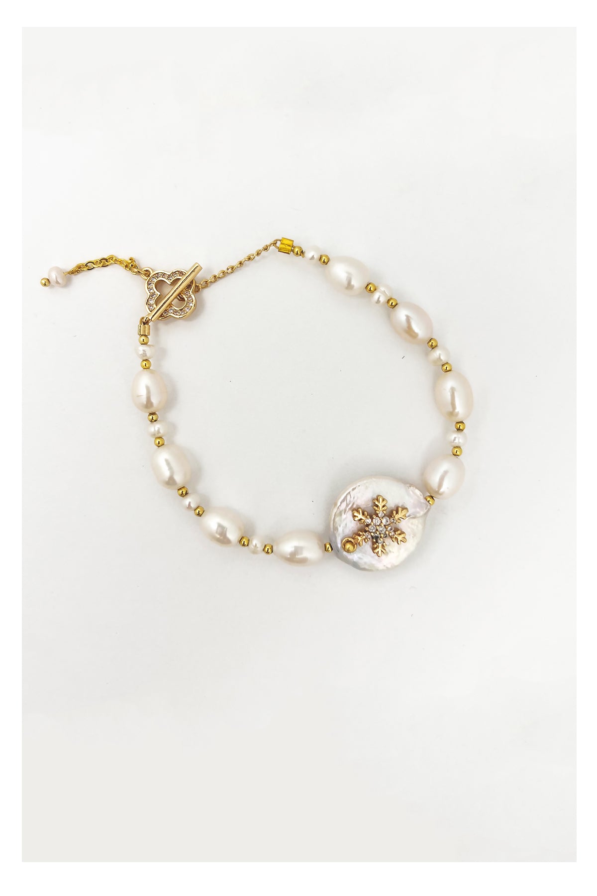 Pearl Pearl! -   Snow Flake Baroque Pearl Bracelet