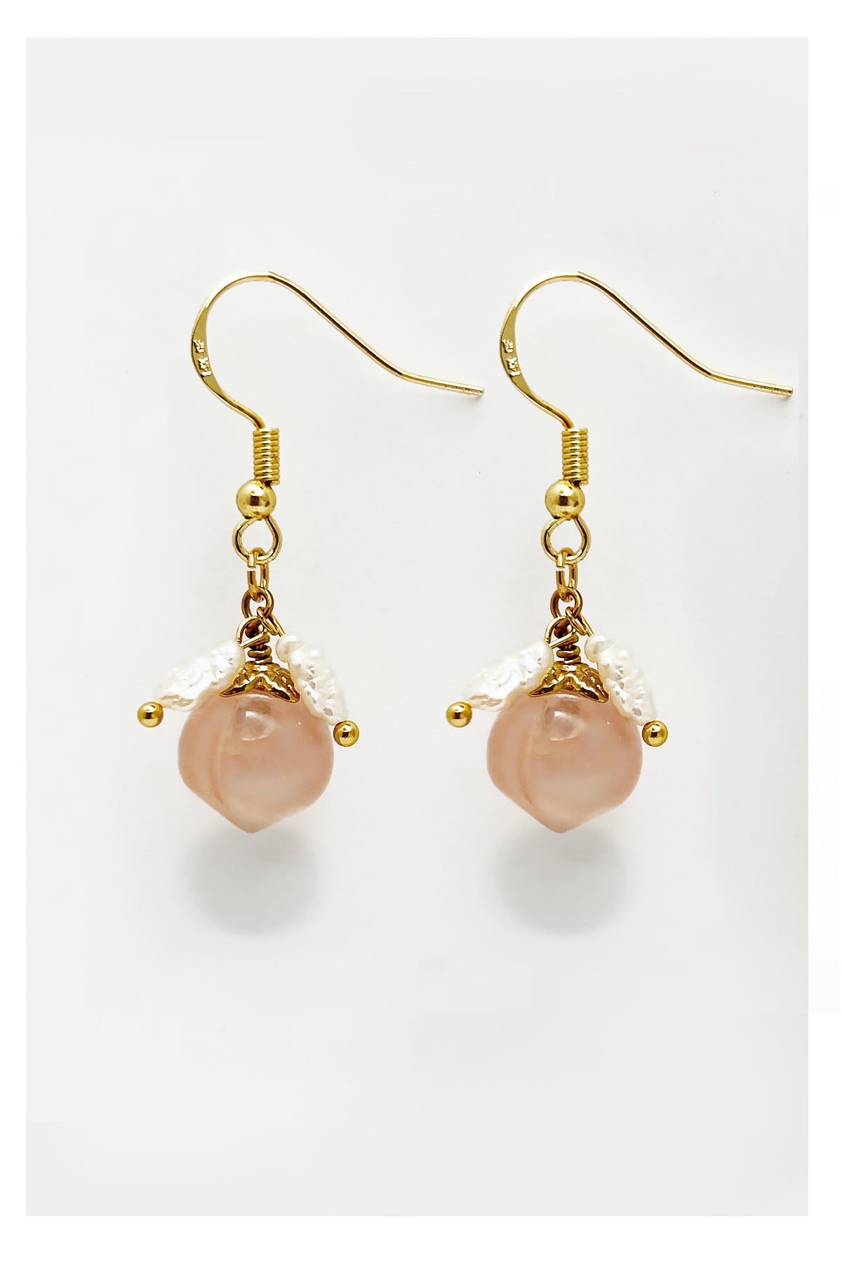 Pearl Pearl! -Cumo Crystal Peach Seawater Pearl Earrings