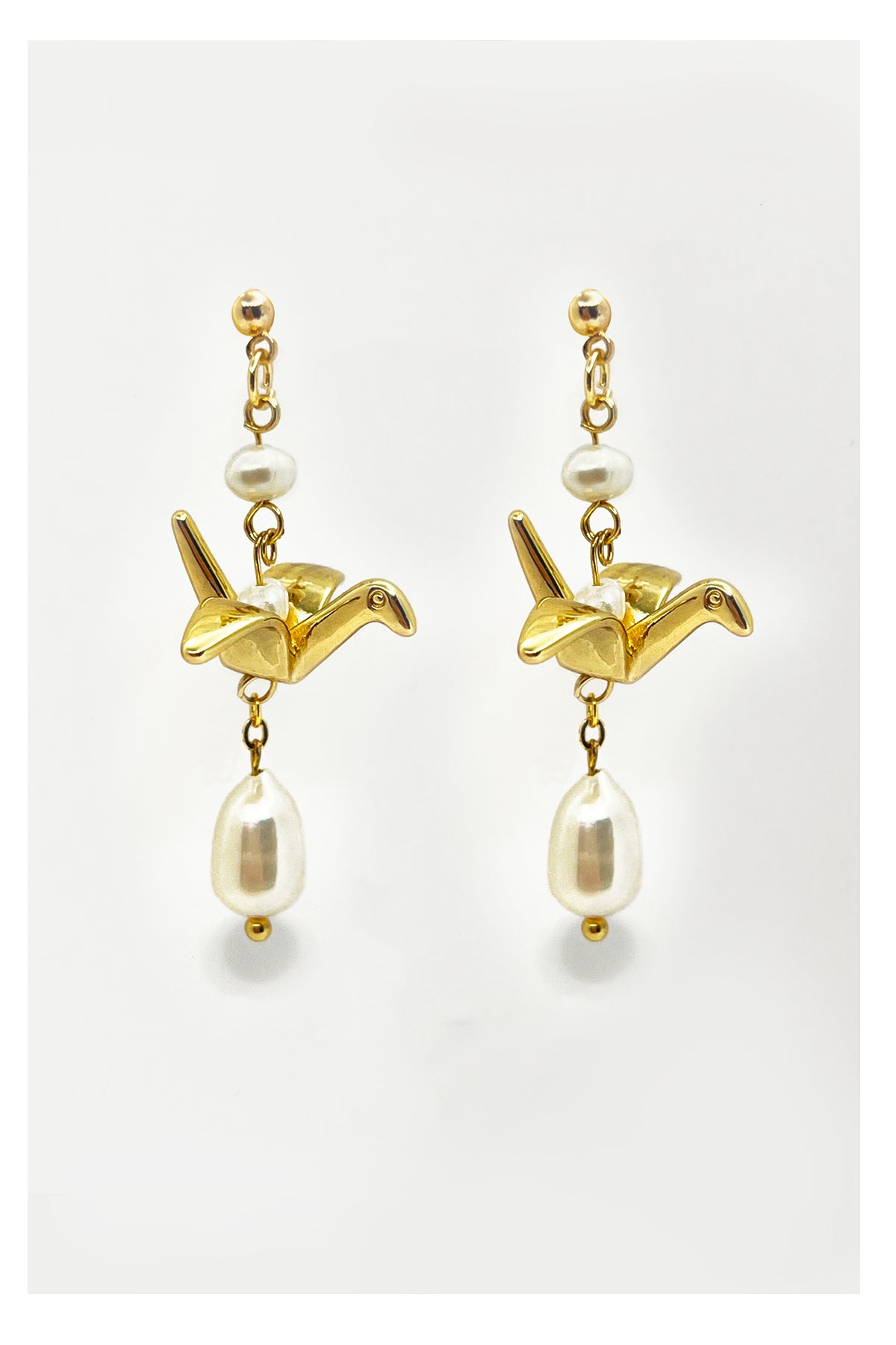 Pearl Pearl! -Golden Origami Crane Drop Shaped Pearl Earrings