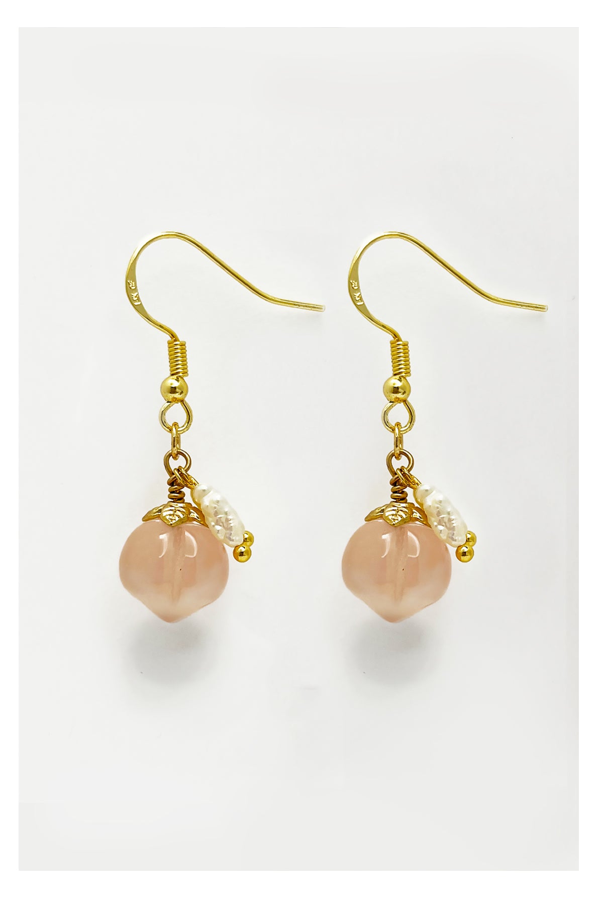 Pearl Pearl! -Cumo Crystal Peach Seawater Pearl Earrings